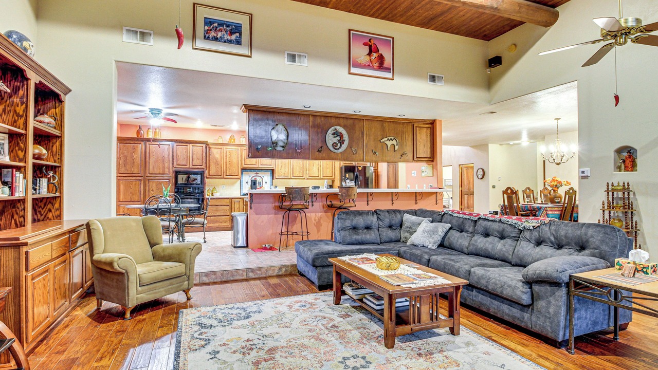 Photo of Livingroom in Rio Rancho