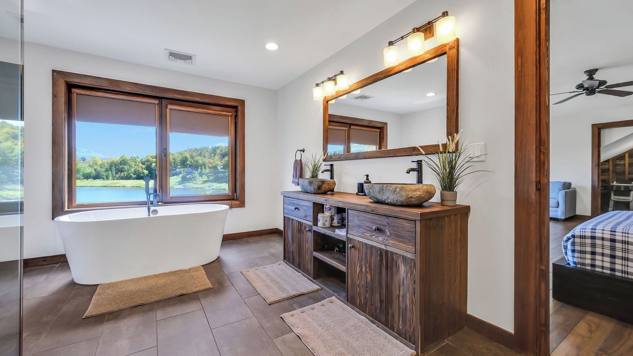Photo of Bathroom in Hunter