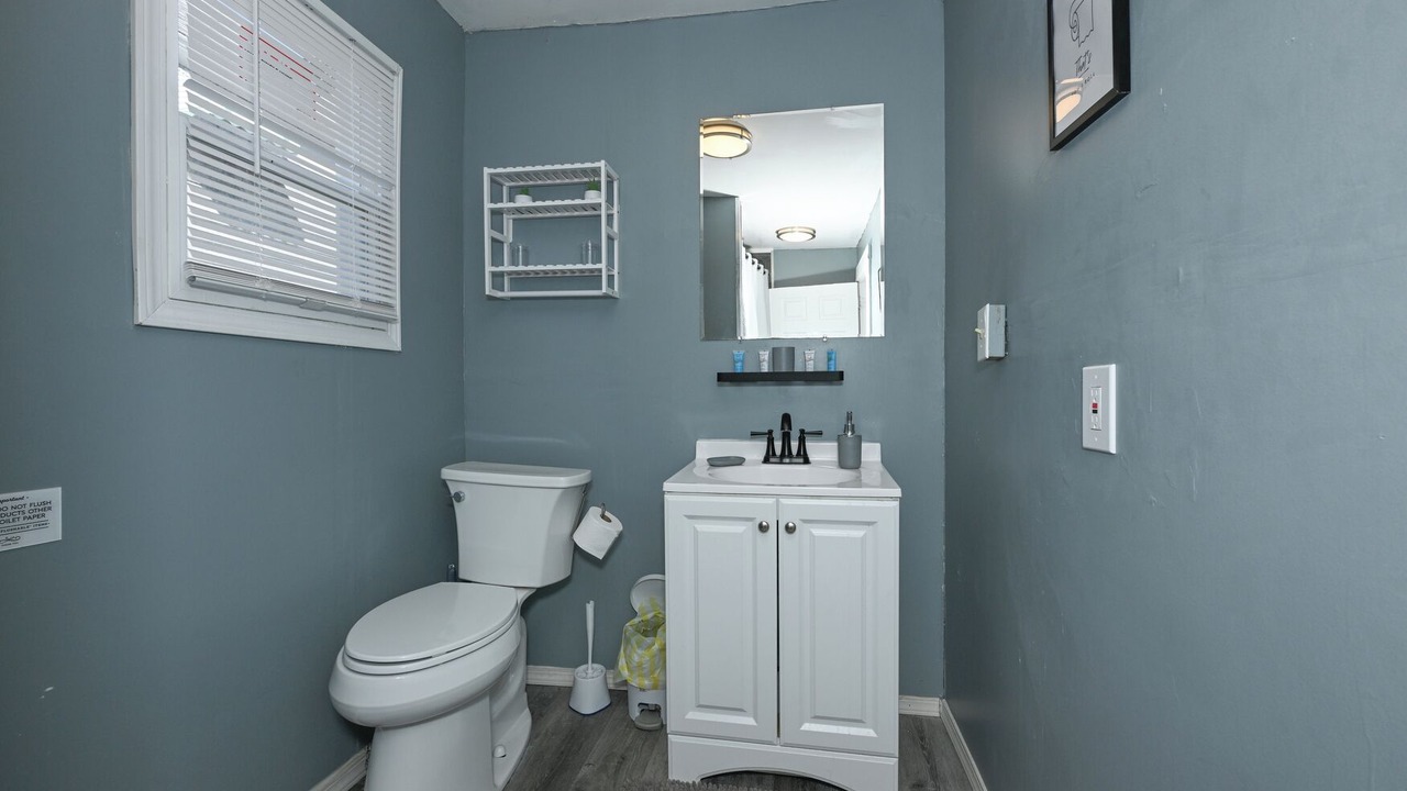 Photo of Bathroom in Firestone Park