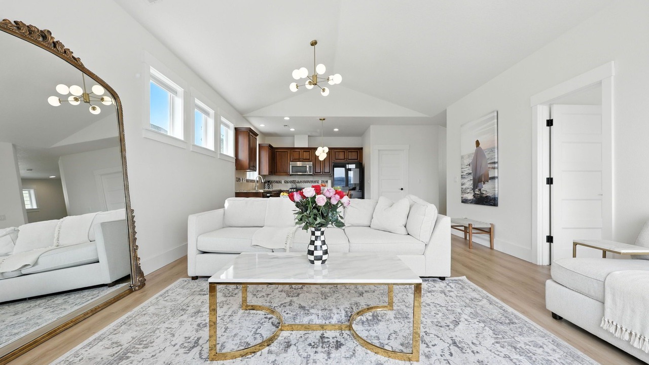 Photo of Livingroom in Rock Creek