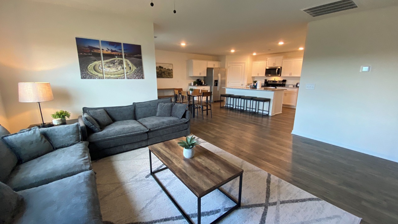 Photo of Livingroom in Bluff City