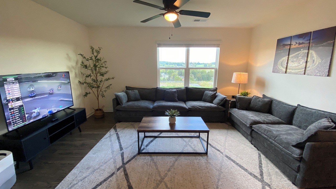 Photo of Livingroom in Bluff City