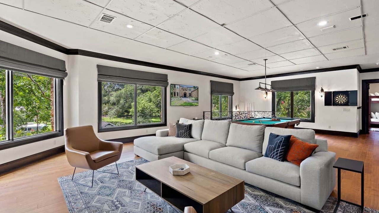 Photo of Livingroom in Manana West