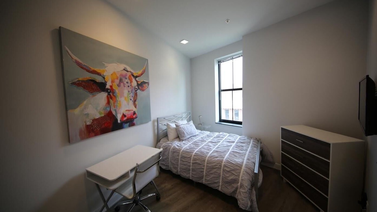 Photo of Bedroom in Downtown