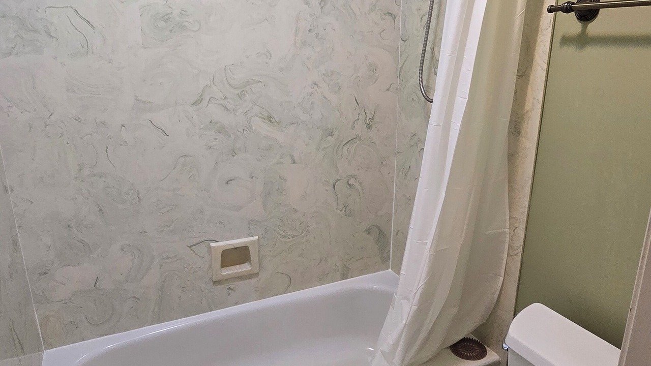 Photo of Bathroom in Lakeland