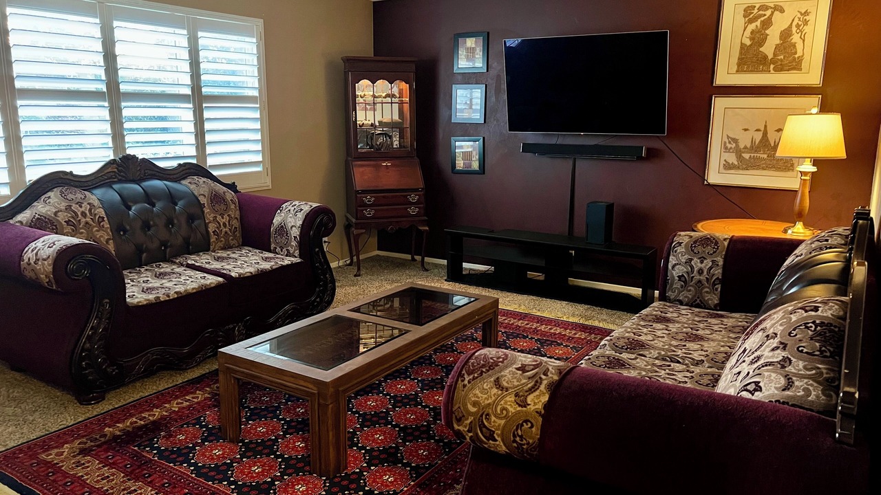 Photo of Livingroom in West Bountiful