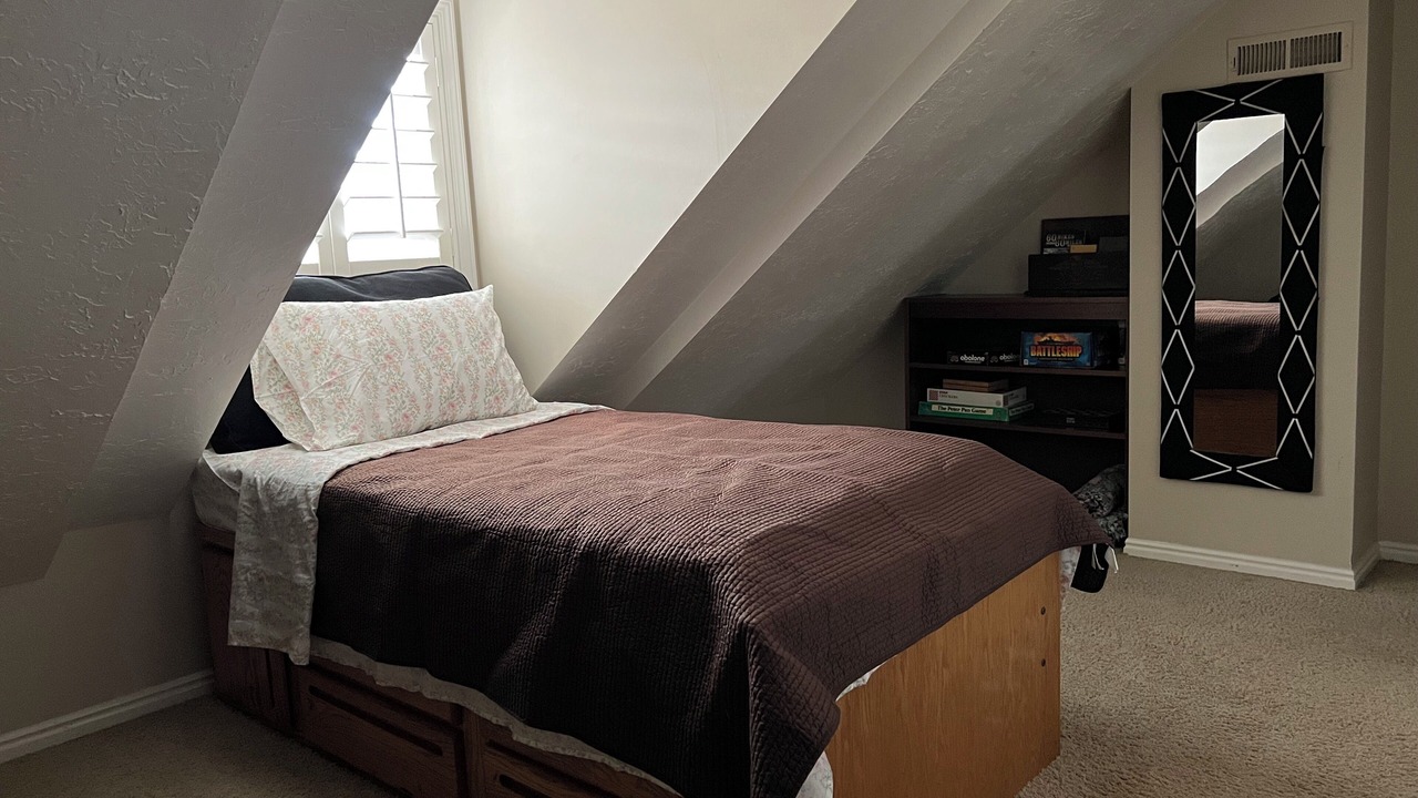Photo of Bedroom in West Bountiful