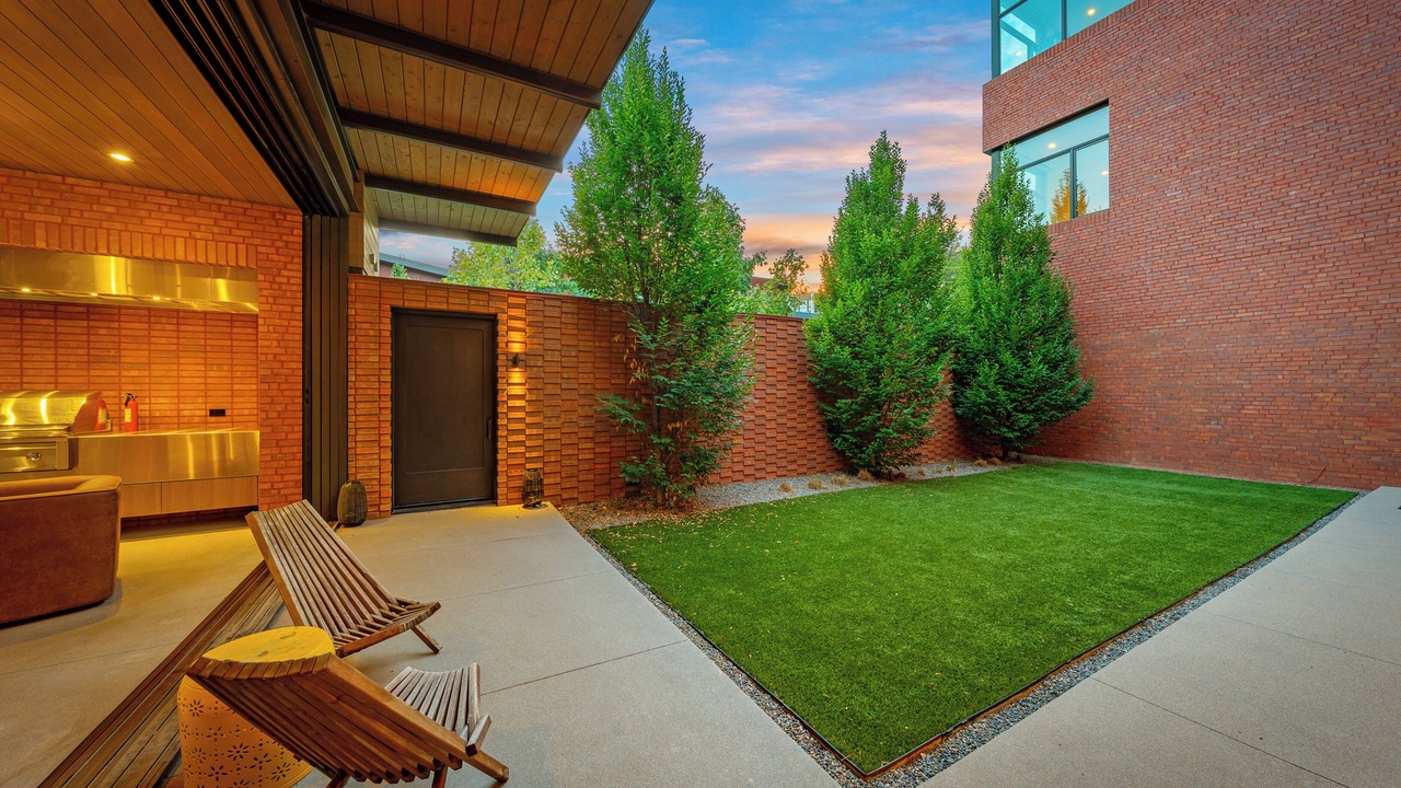 Photo of Patio Balcony in Highland