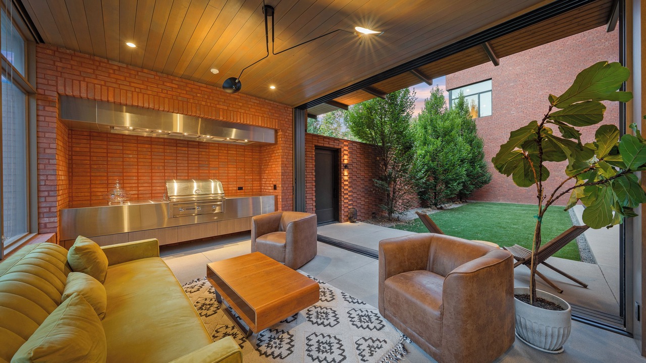 Photo of Patio Balcony in Highland