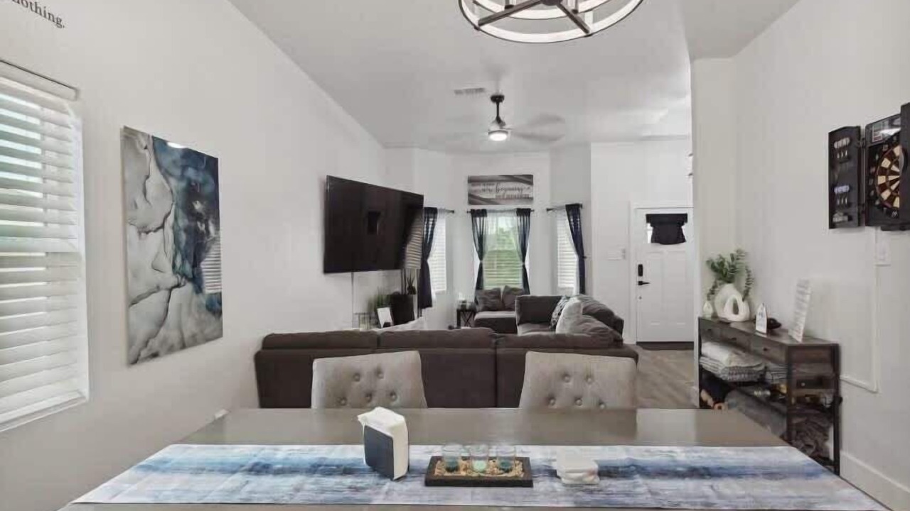 Photo of Livingroom in Spring Branch