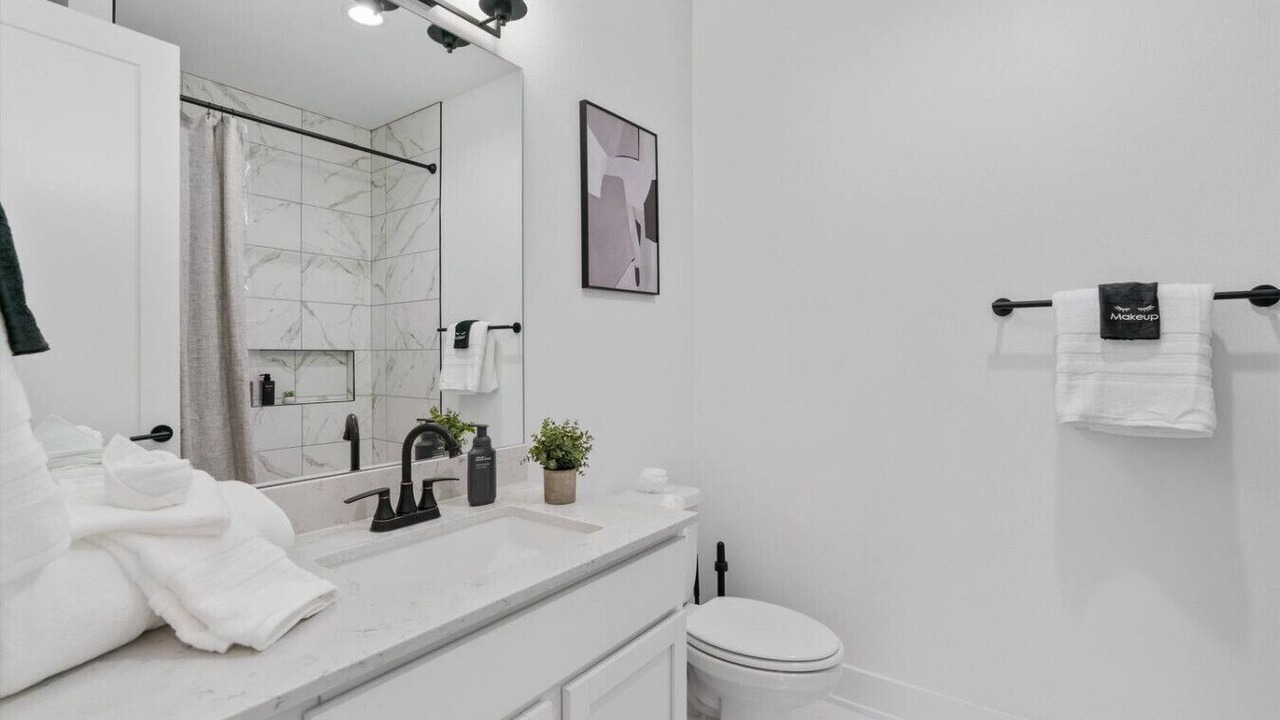 Photo of Bathroom in MLK