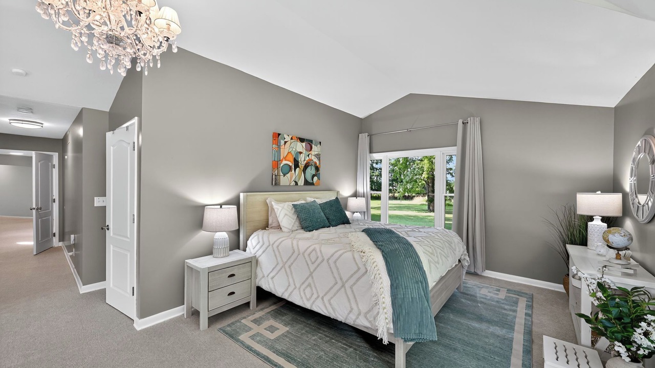 Photo of Bedroom in Niles