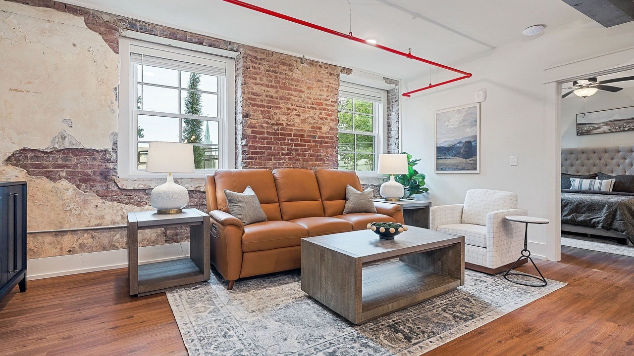 Photo of Livingroom in McMinnville