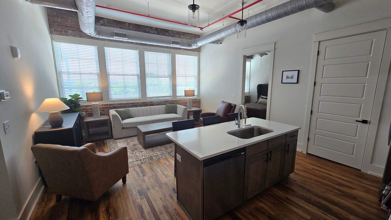 Photo of Livingroom in McMinnville