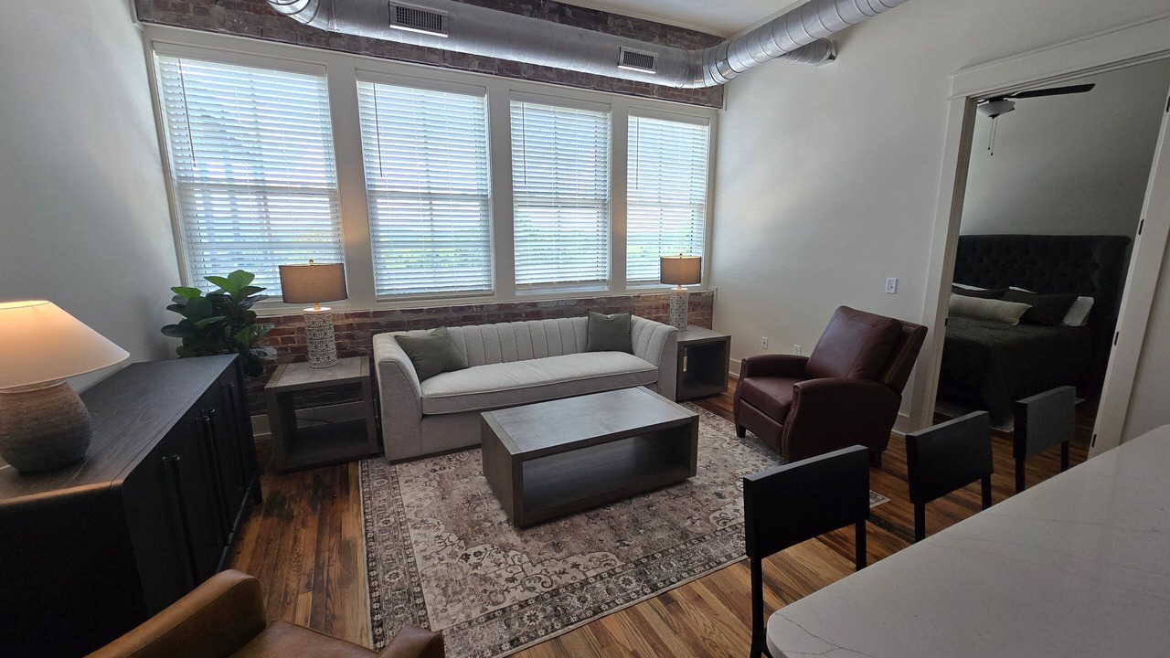 Photo of Livingroom in McMinnville