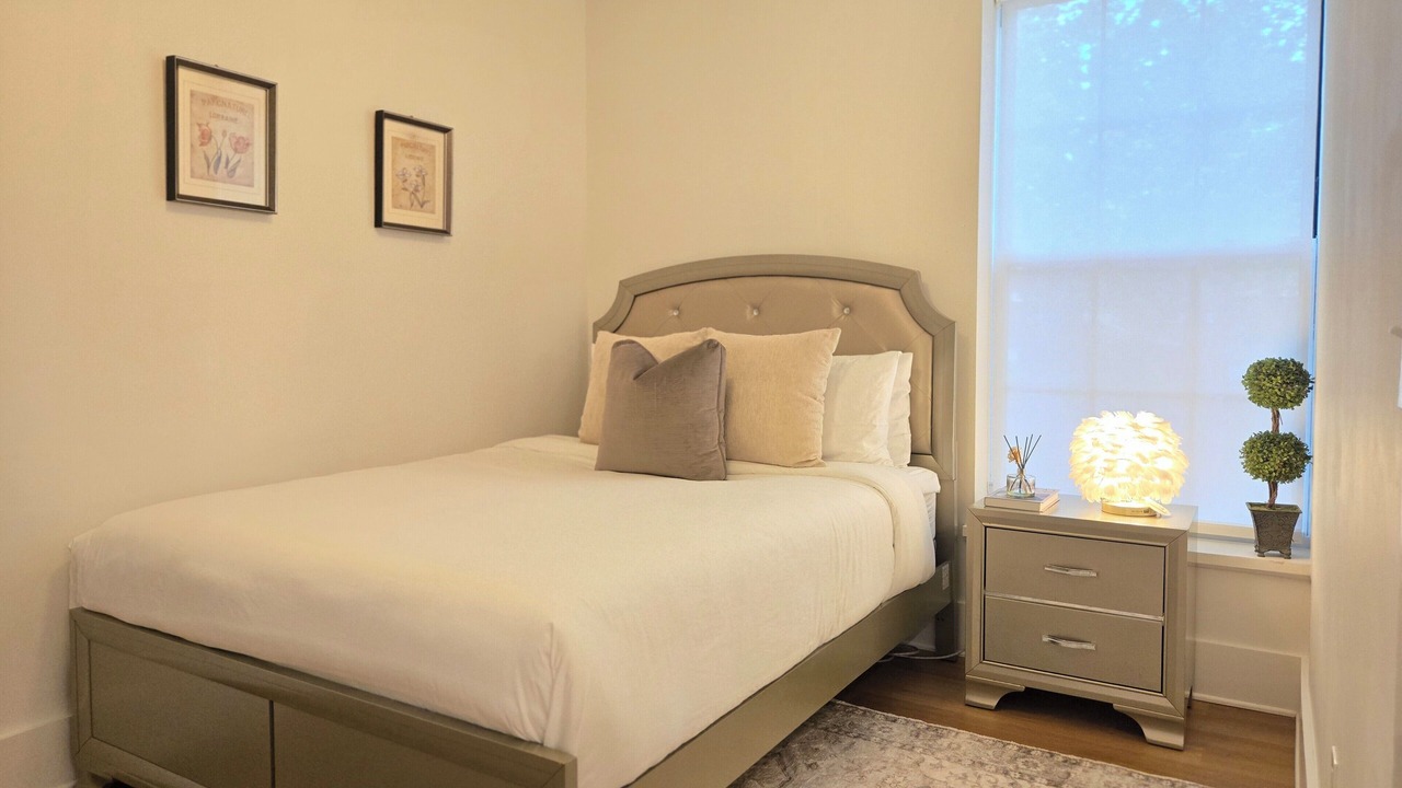 Photo of Bedroom in Fox Point