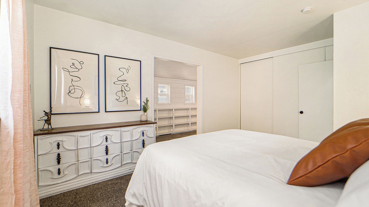 Photo of Bedroom in Barths