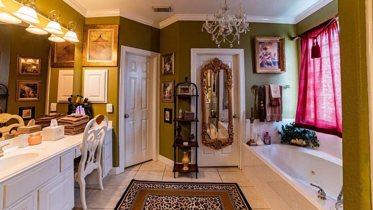 Photo of Bathroom in Pearland