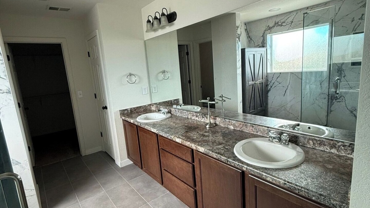 Photo of Bathroom in Green Valley Ranch