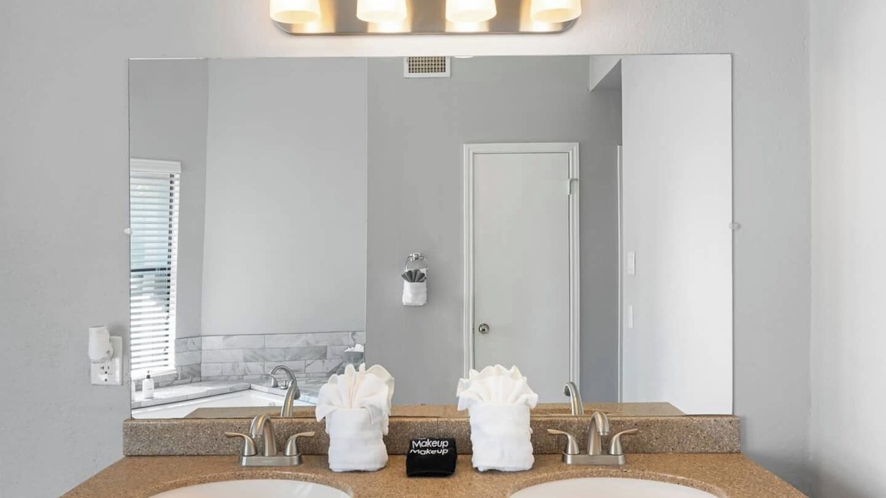 Photo of Bathroom in Wells Branch