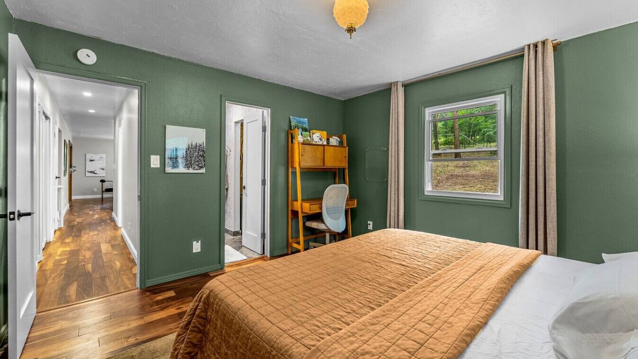 Photo of Bathroom in Hangen Ranch And M and B