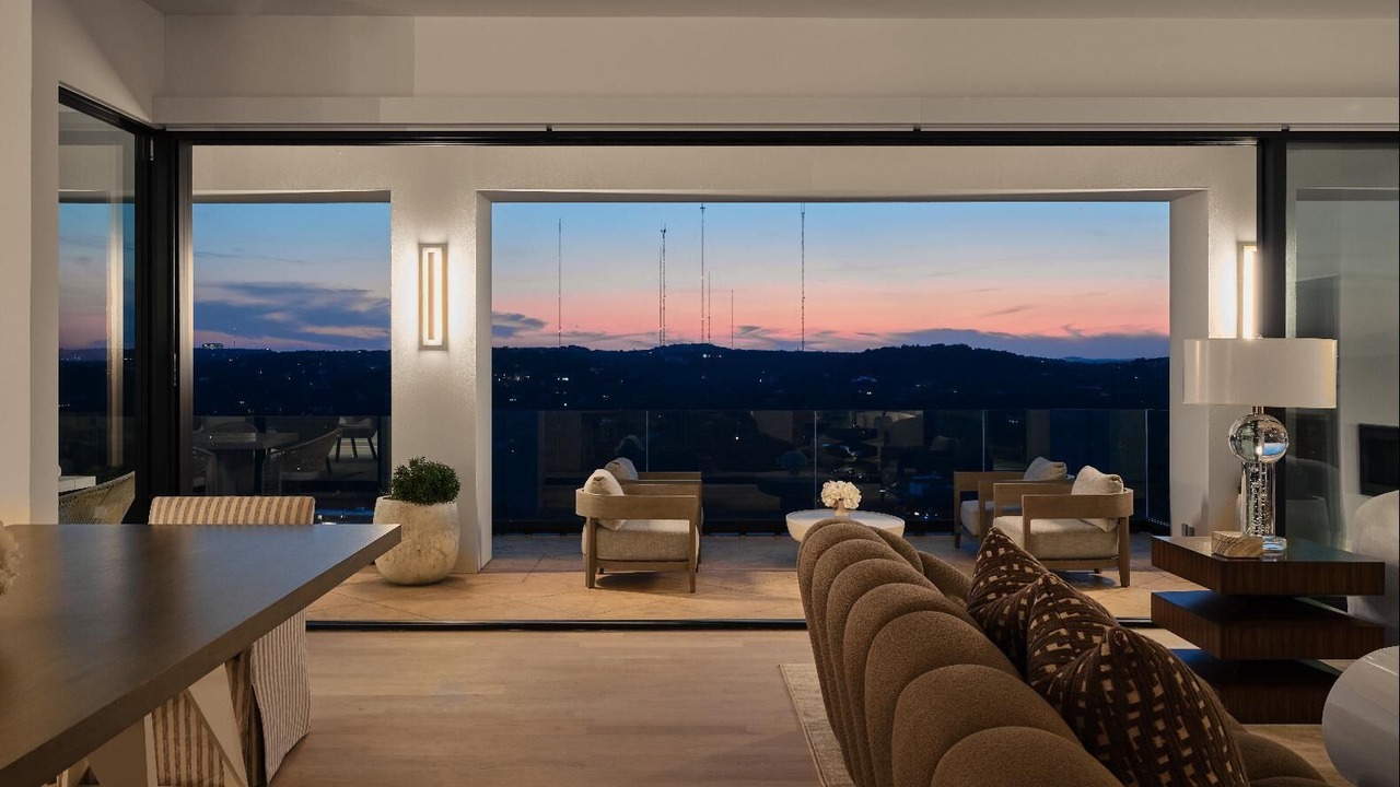 Photo of Others in Mount Bonnell Terrace