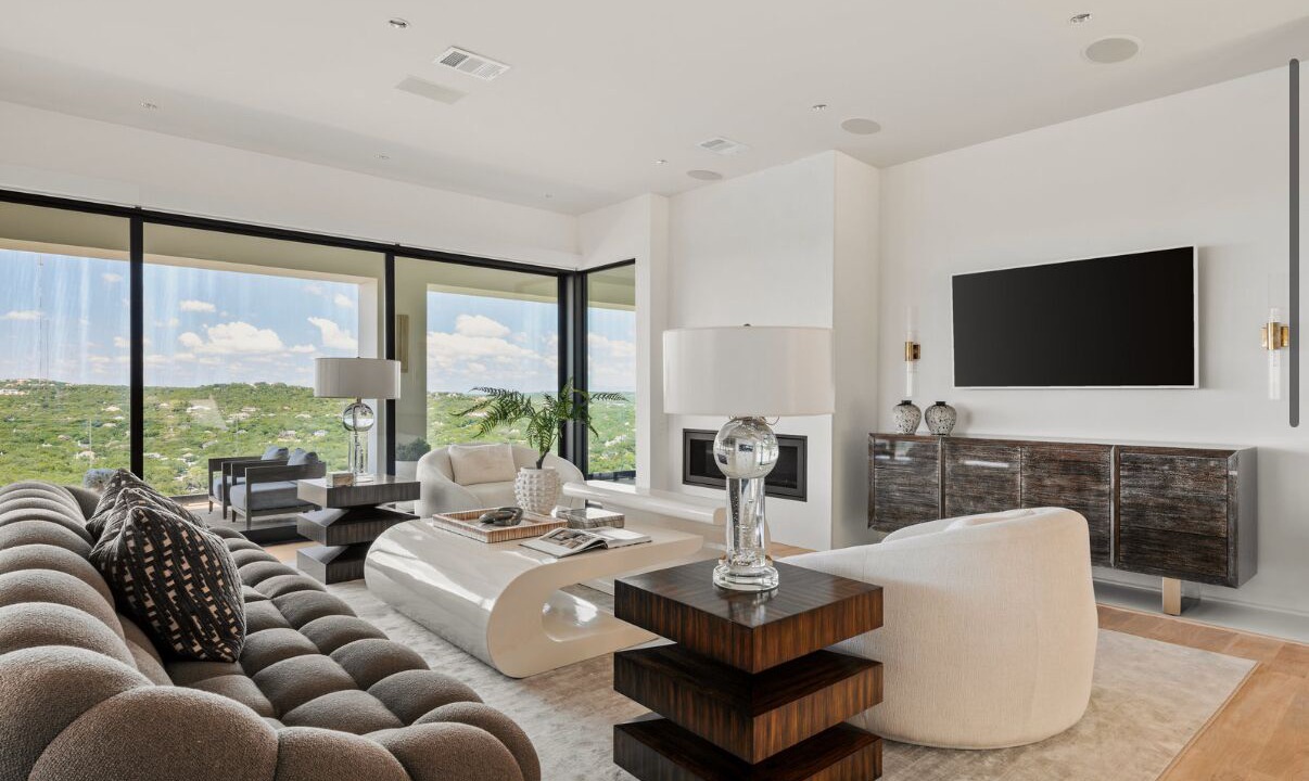 Photo of Livingroom in Mount Bonnell Terrace