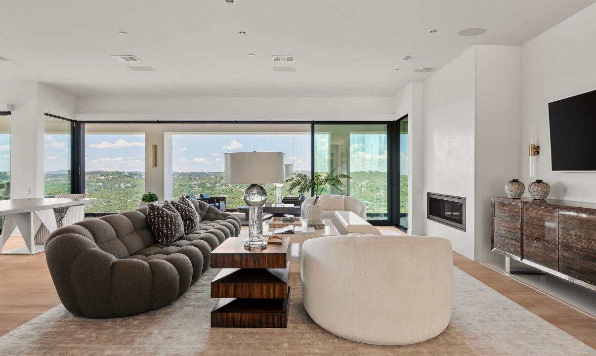 Photo of Livingroom in Mount Bonnell Terrace