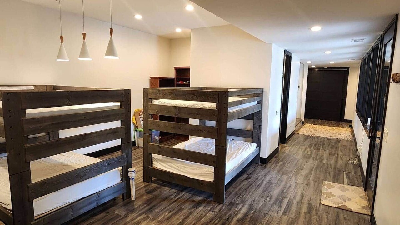Photo of Bedroom in Larkspur