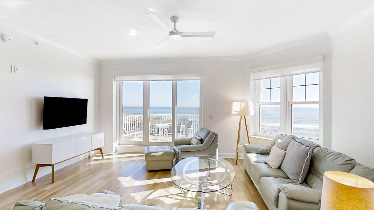 Photo of Livingroom in Amelia City