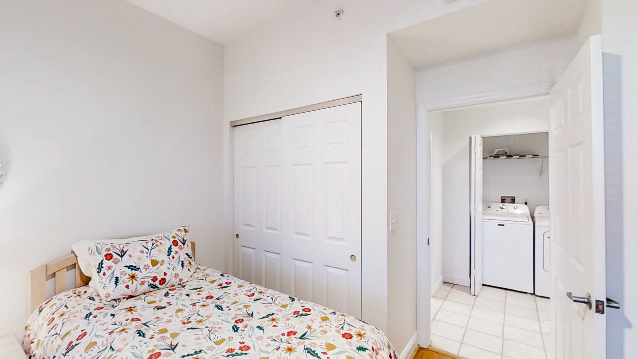 Photo of Bedroom in Amelia City