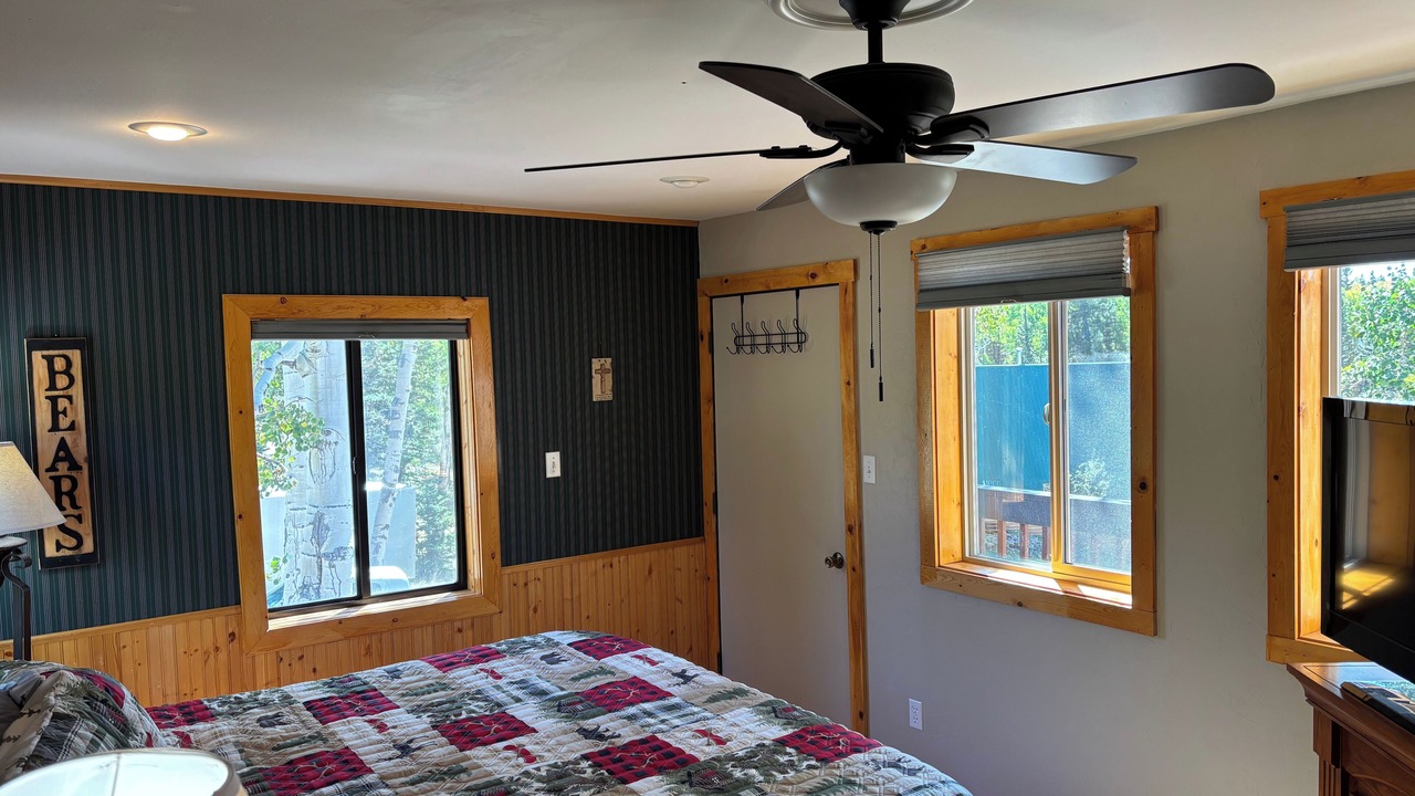 Photo of Bedroom in Cimarron