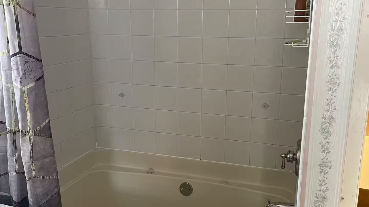Photo of Bathroom in Ronks