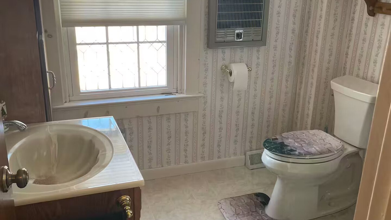 Photo of Bathroom in Ronks