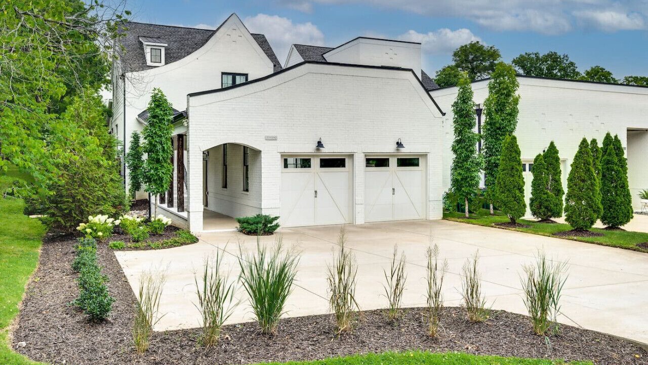 Photo of Outdoor in Green Hills
