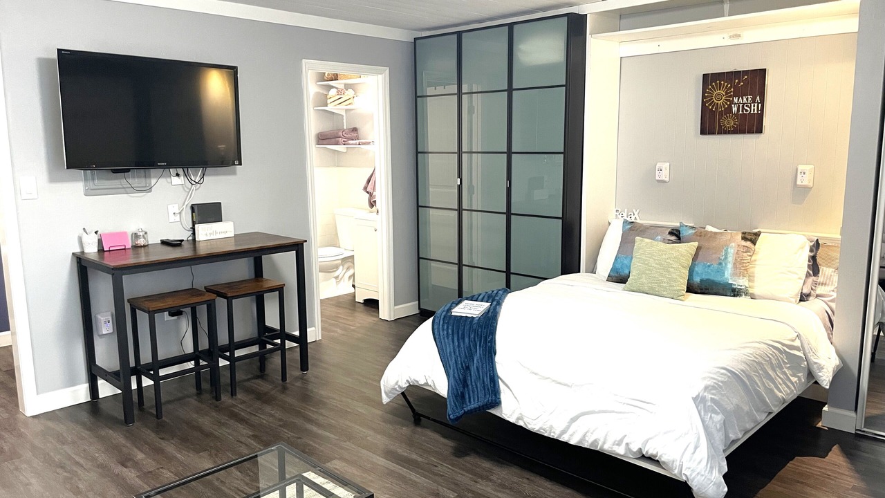 Photo of Bedroom in Woodland in Waverly