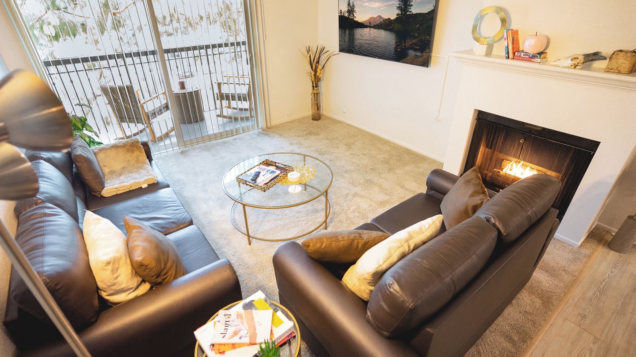 Photo of Livingroom in Burbank