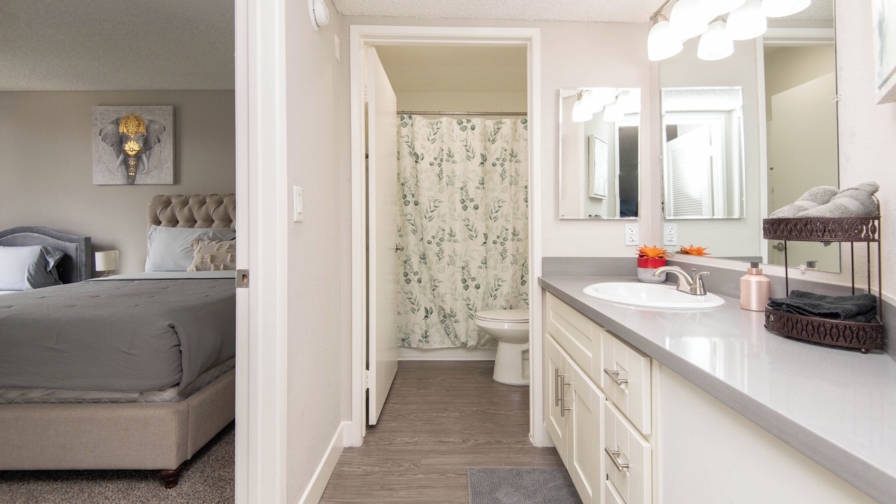 Photo of Bedroom in Hollywood
