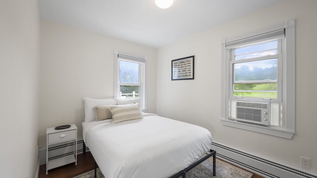 Photo of Bedroom in Pittsfield