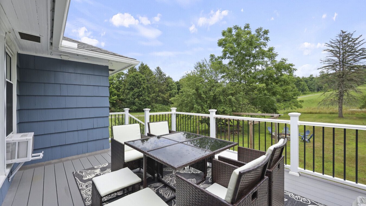 Photo of Outdoor in Pittsfield