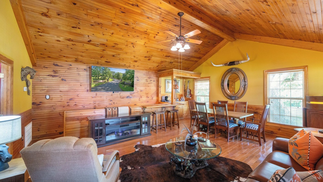 Photo of Bedroom in Idlewild