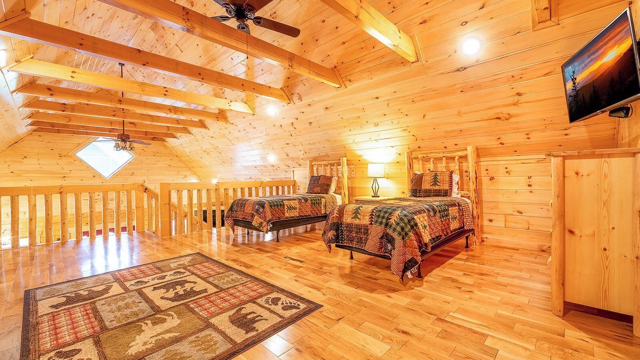 Photo of Bedroom in White Oak Lodge