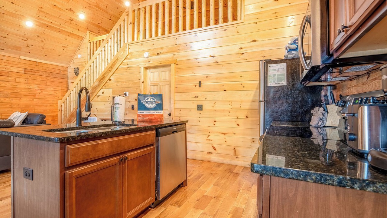 Photo of Kitchen in White Oak Lodge