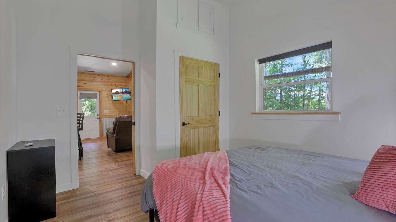 Photo of Bedroom in Logan