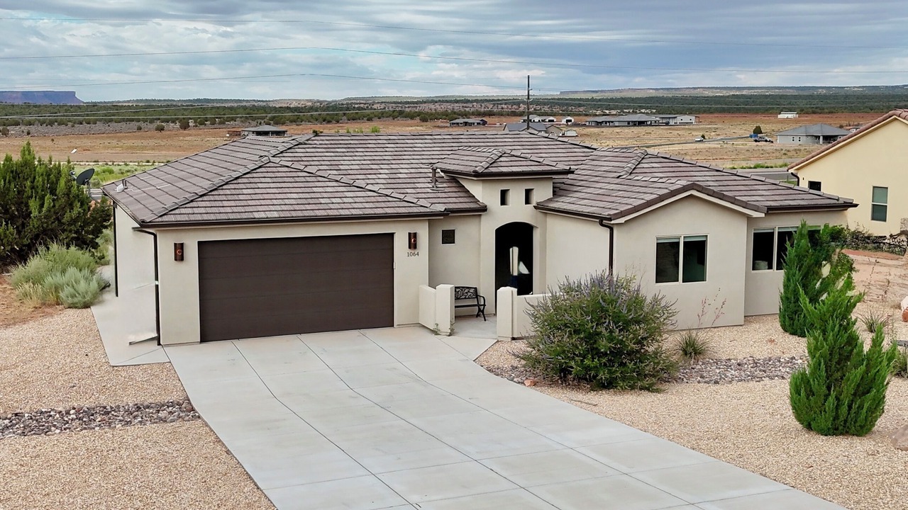 Photo of Others in Apple Valley