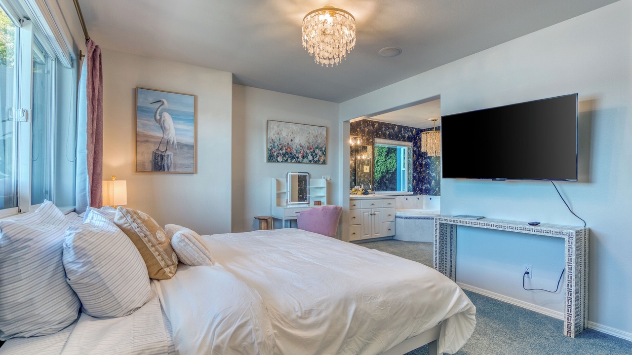 Photo of Bedroom in Lake Stevens