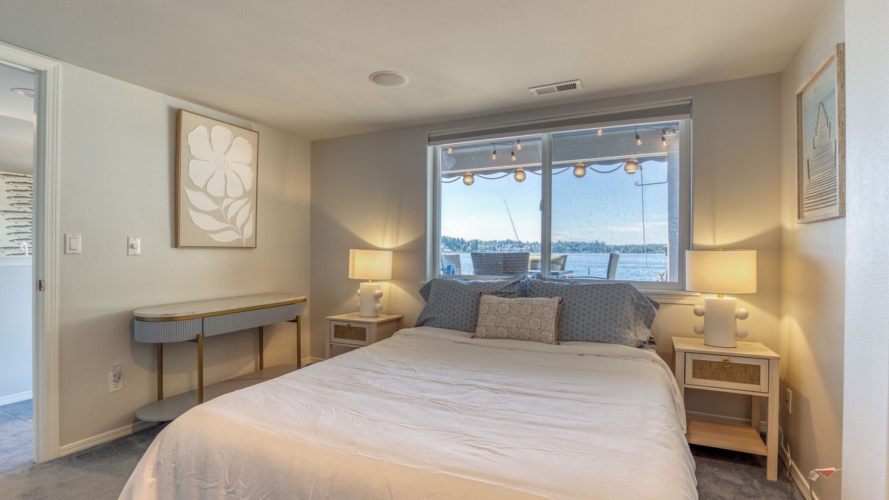 Photo of Bedroom in Lake Stevens
