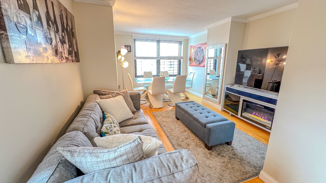 Photo of Livingroom in Manhattan Valley