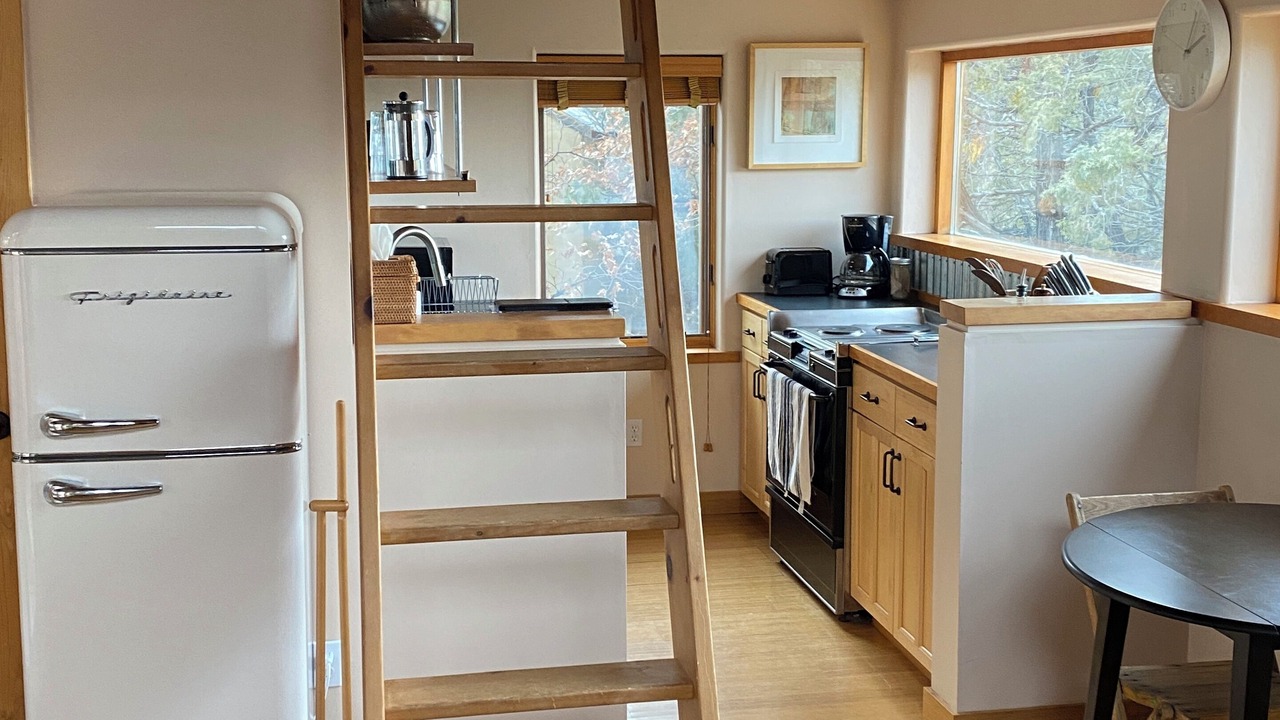 Photo of Kitchen in Valdez