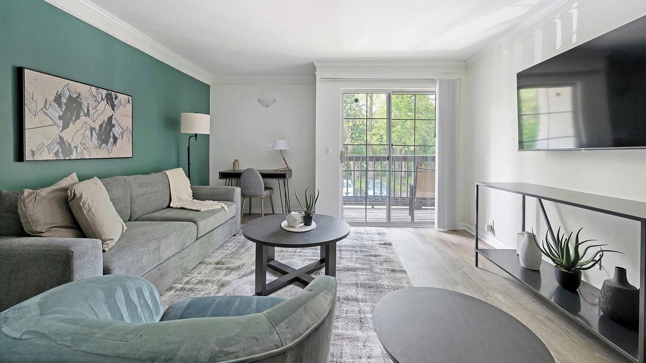 Photo of Livingroom in Green Hills